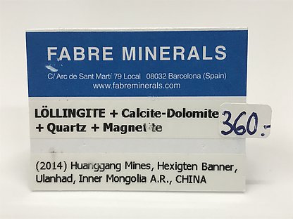 L�llingite with Calcite-Dolomite, Quartz and Magnetite