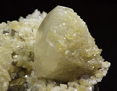 Calcite with Baryte, Dolomite and Fluorite 