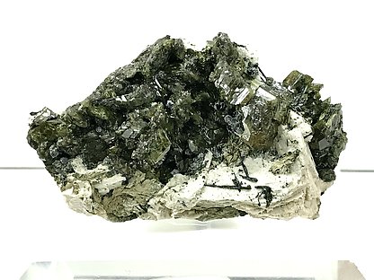 Titanite on Microcline with Ferro-actinolite