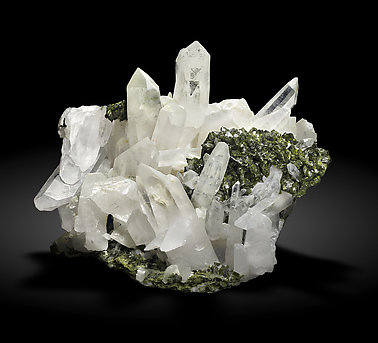 Epidote on Quartz