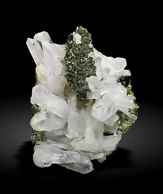 Epidote on Quartz