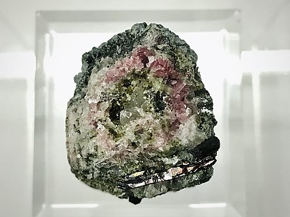 'lepidolite' after Elbaite and with Manganotantalite