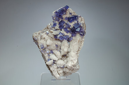 Fluorite with Quartz. Side