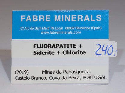 Fluorapatito con Siderita y Clorita