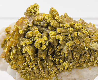 Pyromorphite with Baryte. 