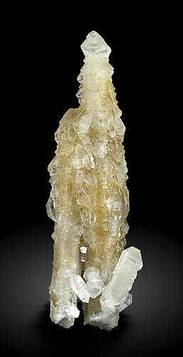 Quartz with Calcite and Dolomite. Rear / Photo: Joaquim Calln