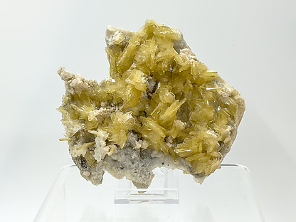 Baryte with Quartz and Dolomite