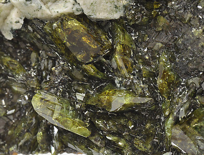 Titanite on Rutile after Ilmenite and with Microcline