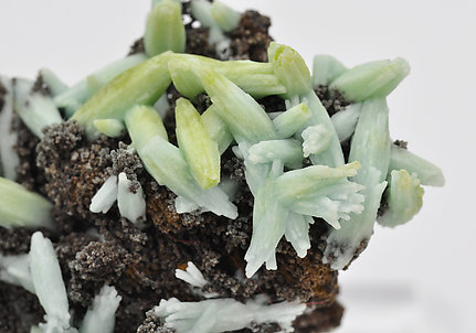 Pyromorphite with Plumbogummite