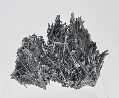 Stibnite with Baryte