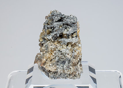 Lllingite with Quartz