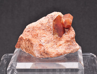 Quartz (variety jacinto de compostela)