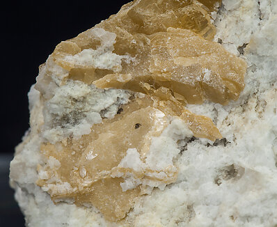 Wulfenite (variety chillagite) with Baryte and Galena