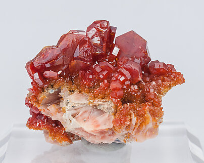 Vanadinite with Baryte