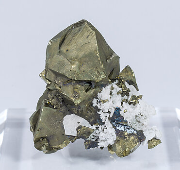 Chalcopyrite with Dolomite