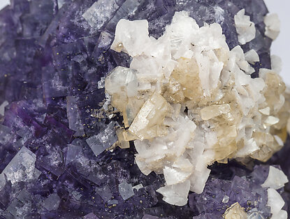 Fluorite with Calcite, Baryte and Dolomite