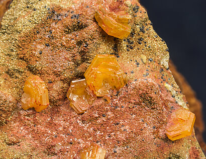 Mimetite with Beudantite