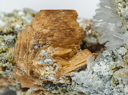 Roweite with Olshanskyite and Andradite