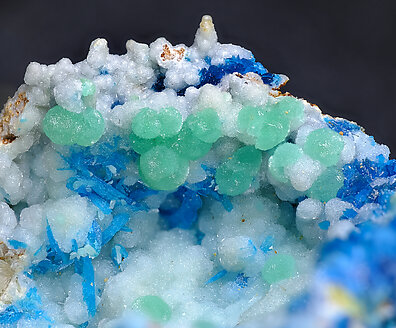 Cuprodongchuanite with Veszelyite and Hemimorphite