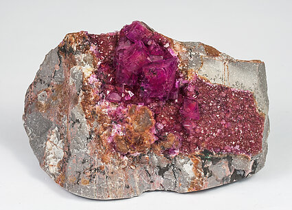Dolomite (variety Co-bearing dolomite) with Malachite