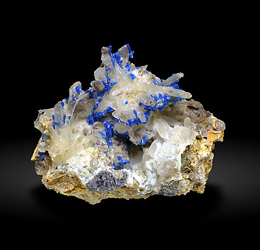 Veszelyite on Quartz