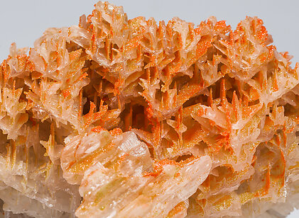 Chromium-rich Mimetite with Cerussite