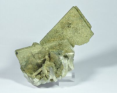 Baryte with Pyrite