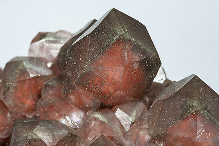 Calcite with iron oxides inclusions