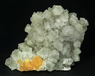 Aragonite with Sulphur