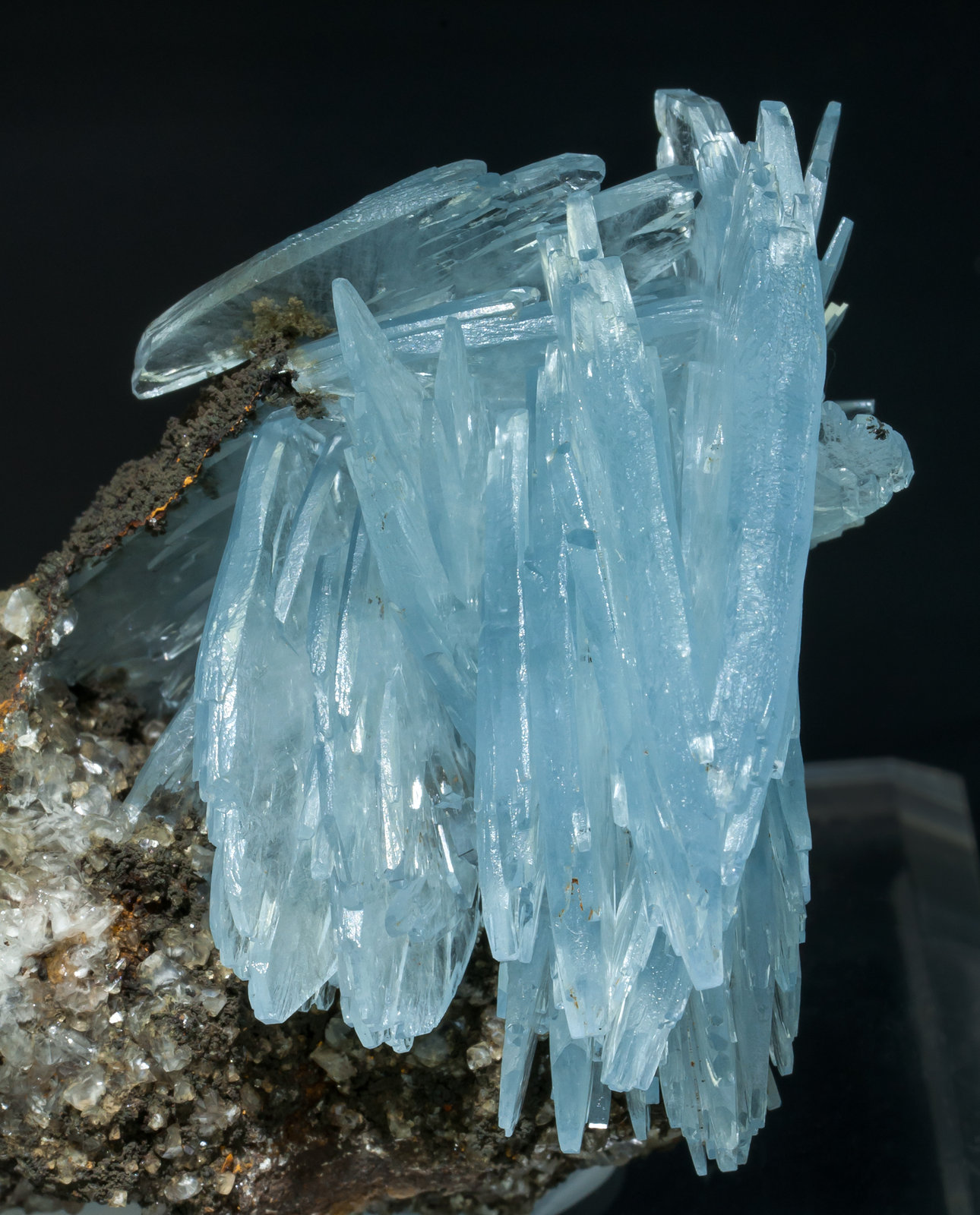 specimens/s_imagesAA0/Barite-EH68AA0d.jpg