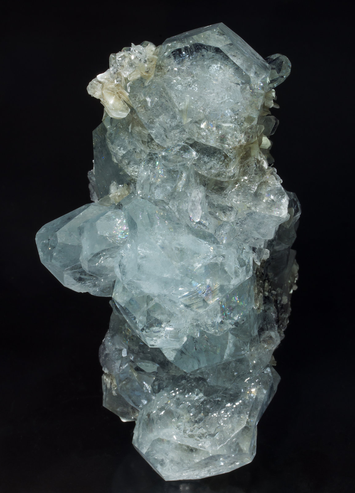 specimens/s_imagesAA0/Beryl_Aquamarine-TZ99AA0f.jpg