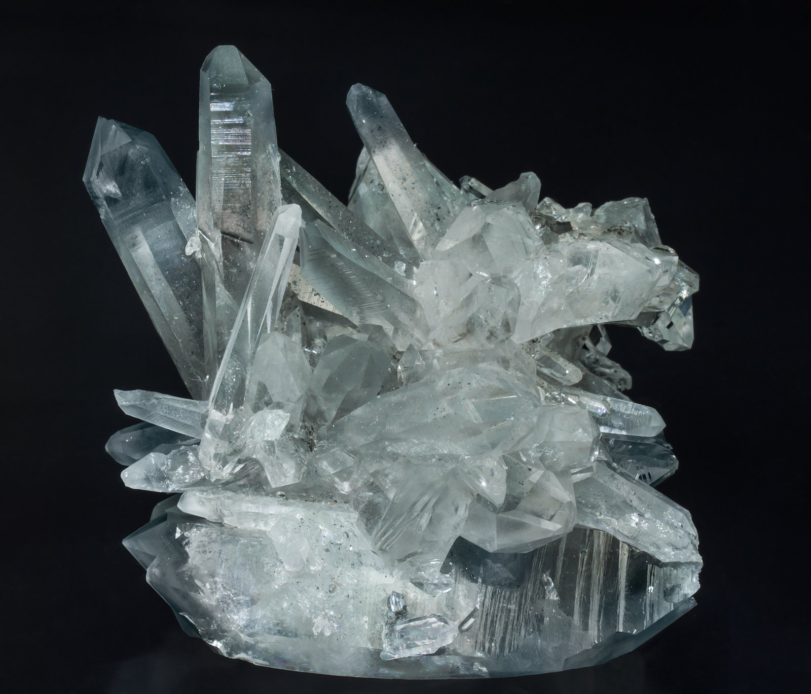 specimens/s_imagesAA0/Quartz-EM87AA0f.jpg