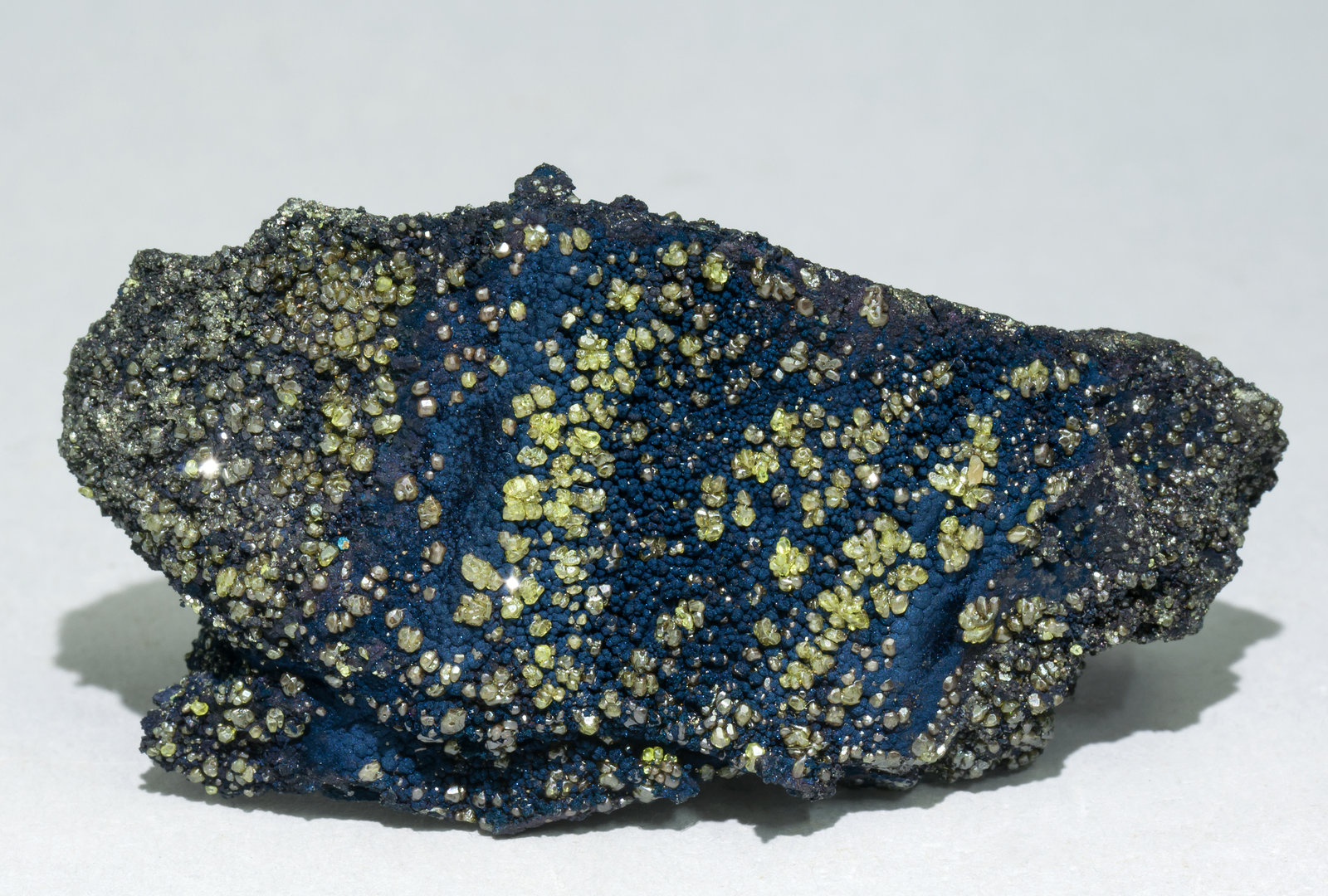 specimens/s_imagesAA1/Sulfur-FE26AA1f.jpg