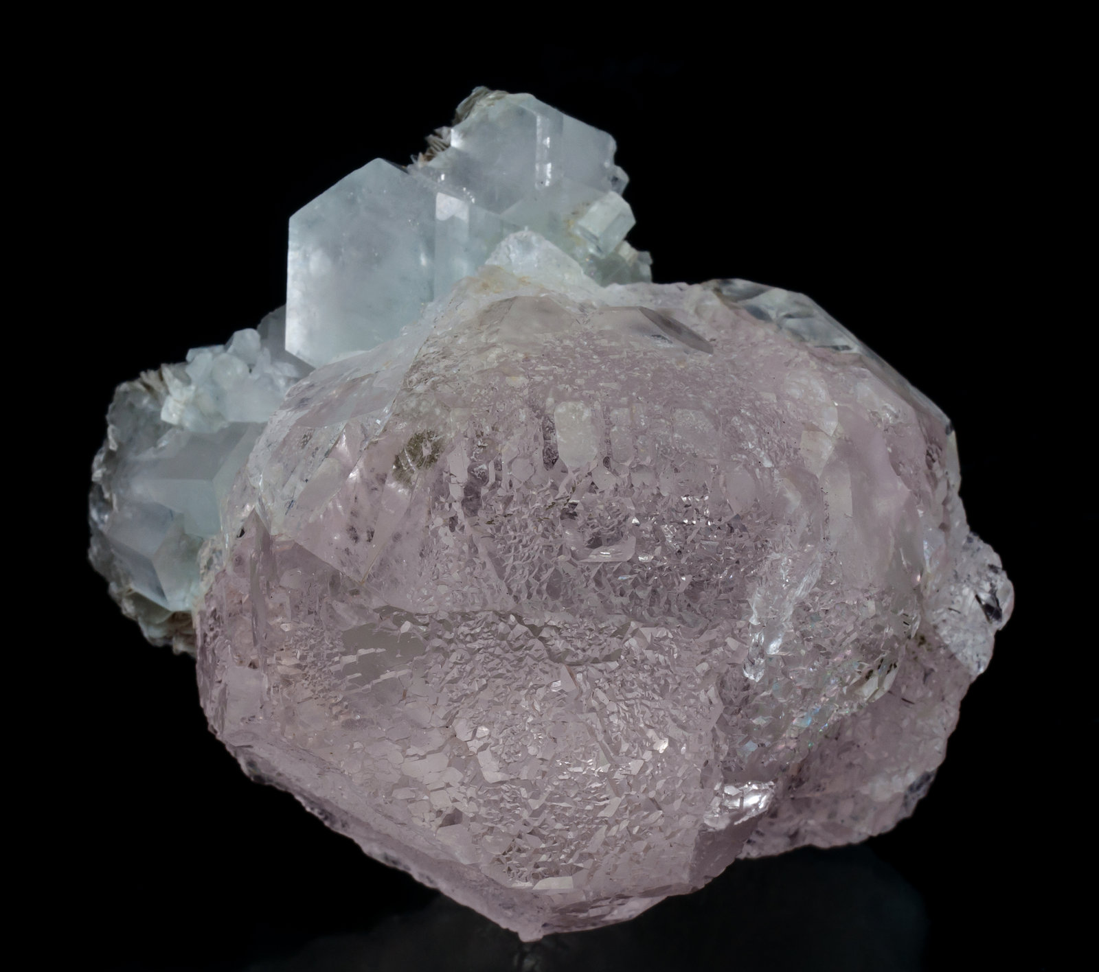 specimens/s_imagesAA9/Fluorite-FB89AA9f.jpg