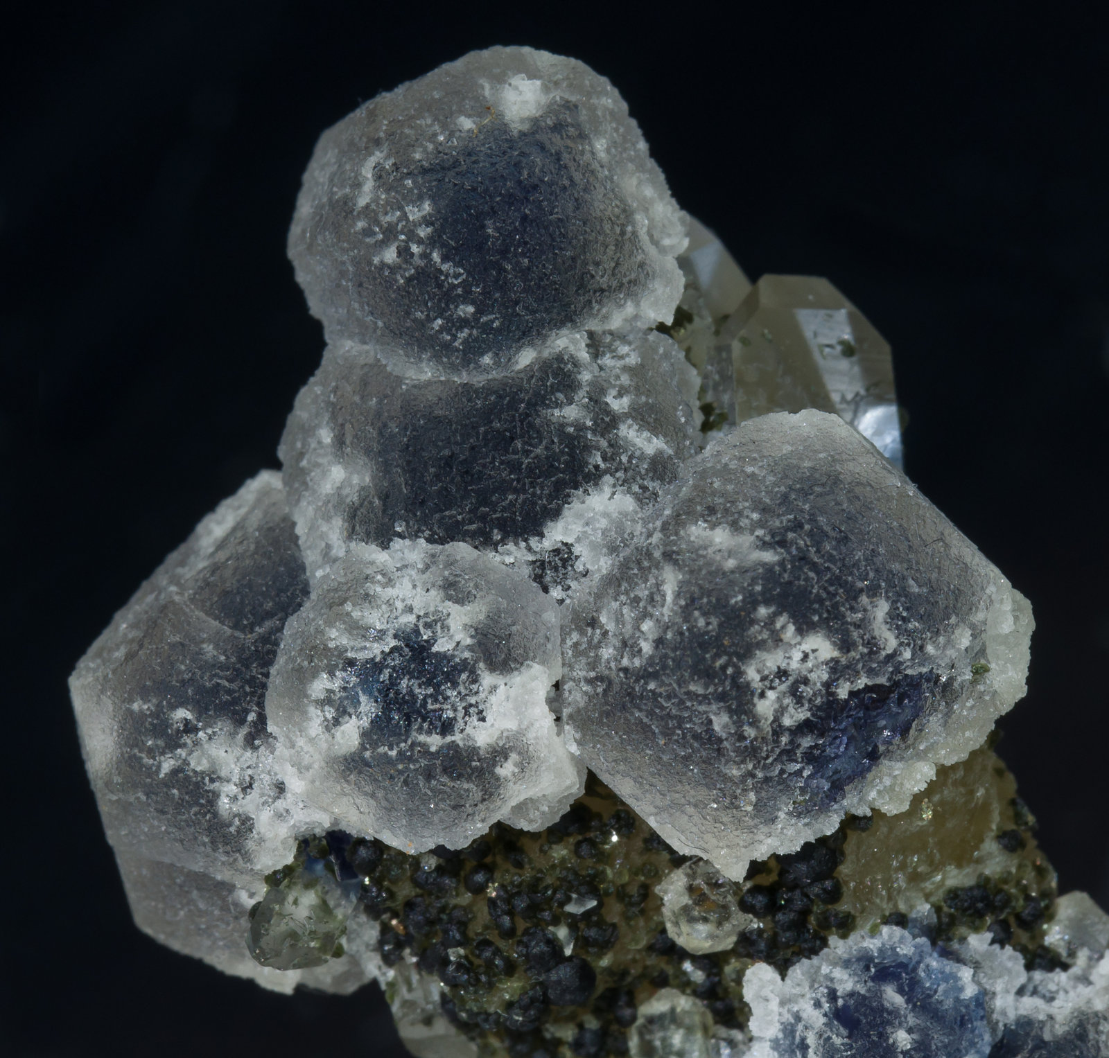 specimens/s_imagesAB1/Fluorite-MR46AB1d.jpg