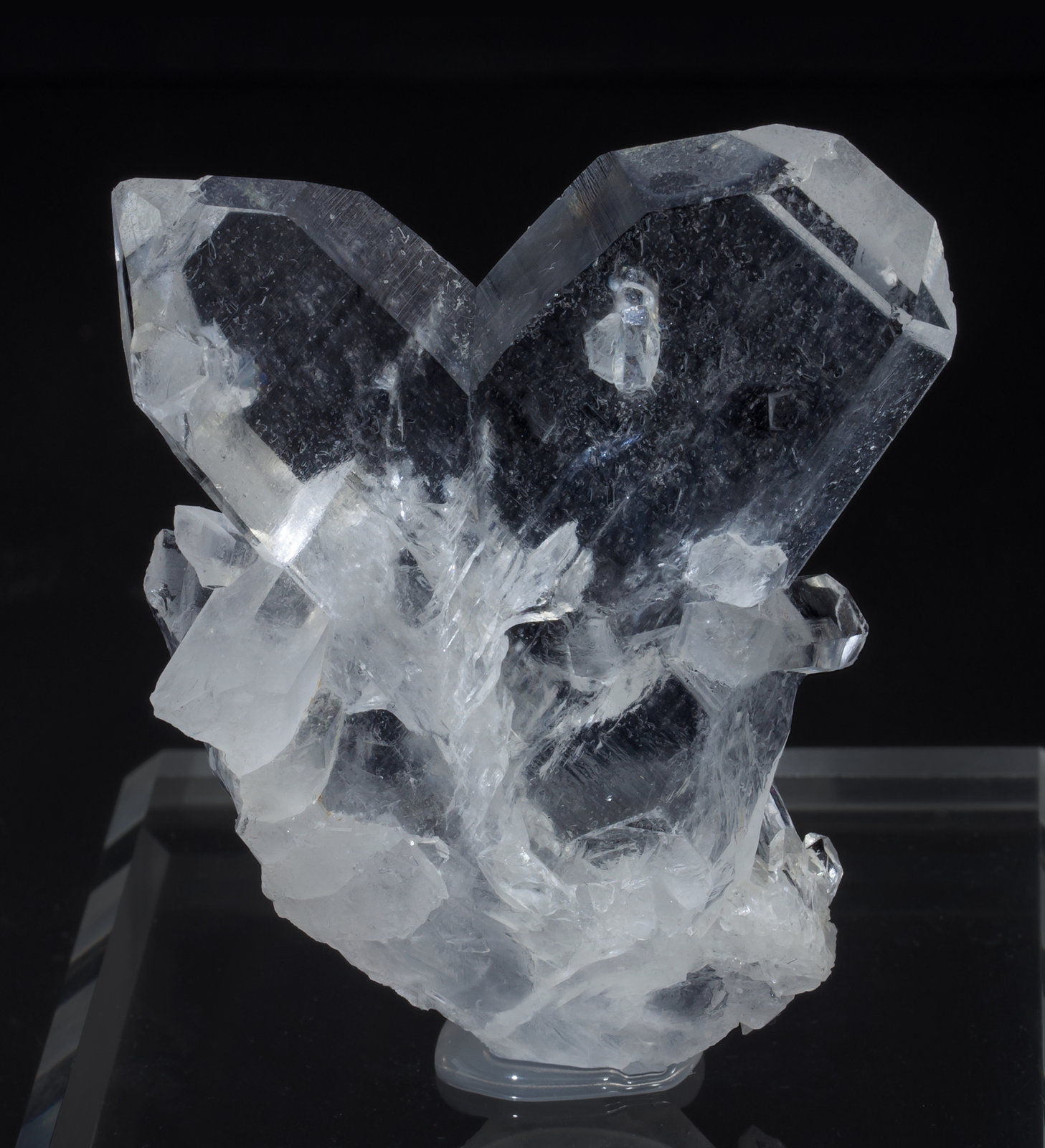 specimens/s_imagesAB2/Quartz-TF69AB2f.jpg