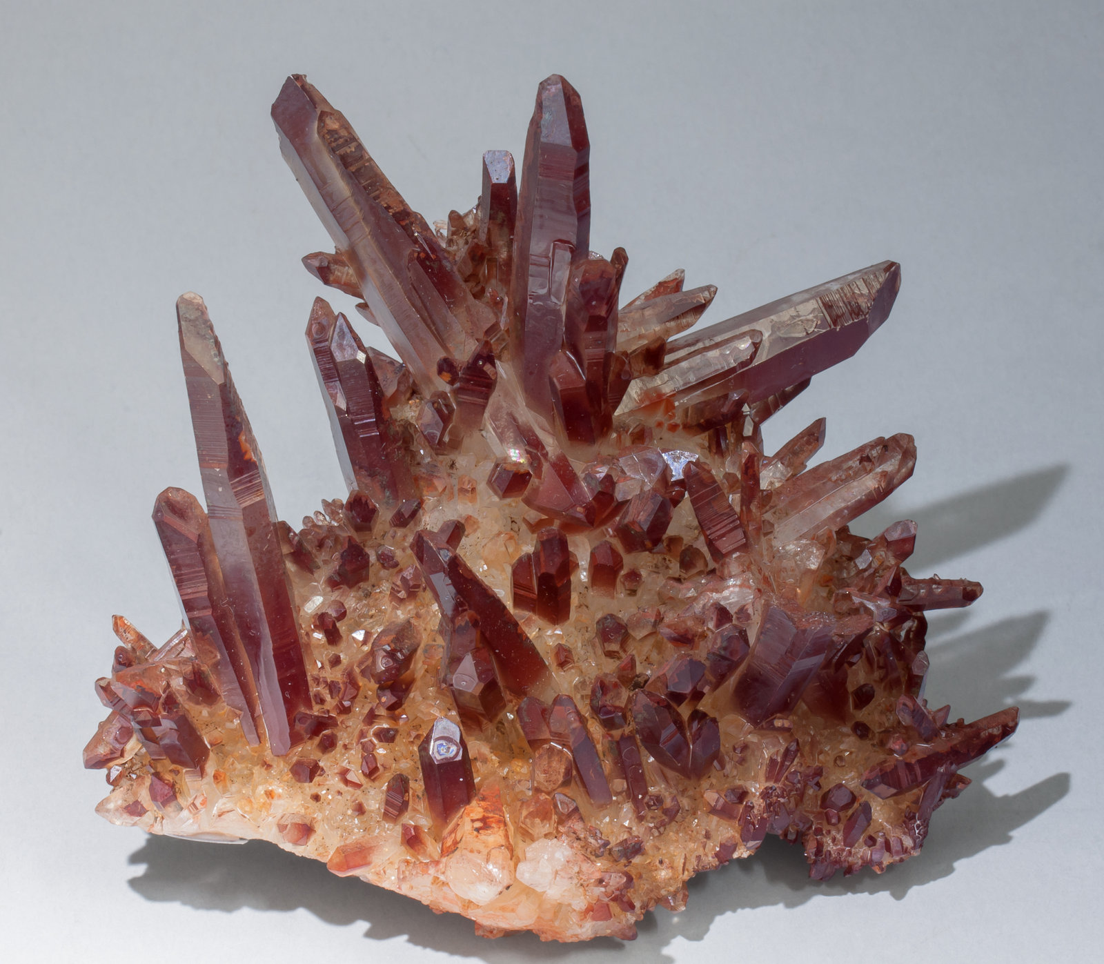 specimens/s_imagesAB2/Quartz_red-TC89AB2f.jpg