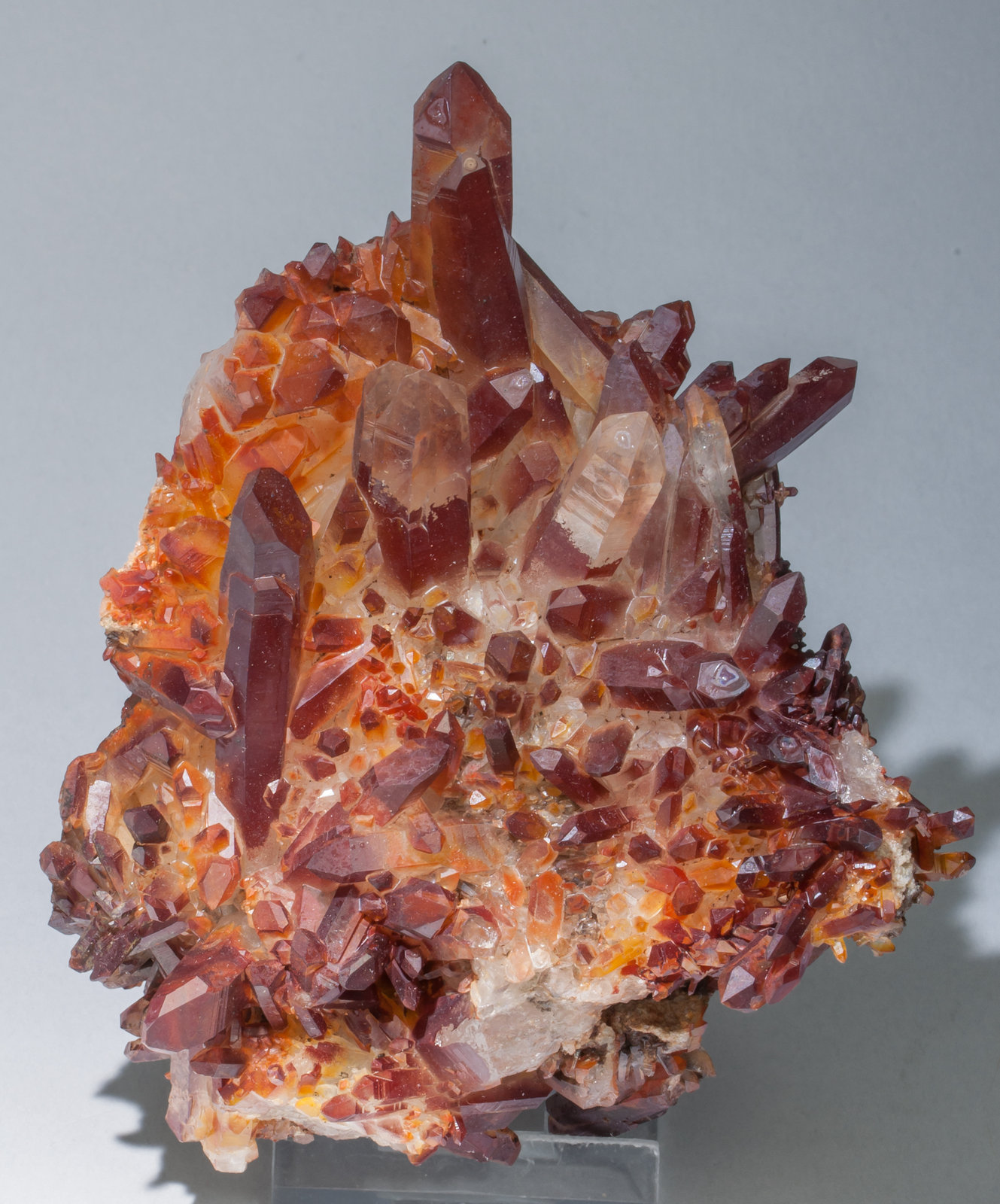 specimens/s_imagesAB2/Quartz_red-TJ40AB2f.jpg
