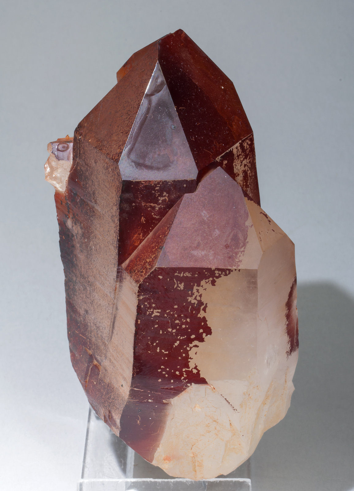 specimens/s_imagesAB2/Quartz_red-TK67AB2s.jpg