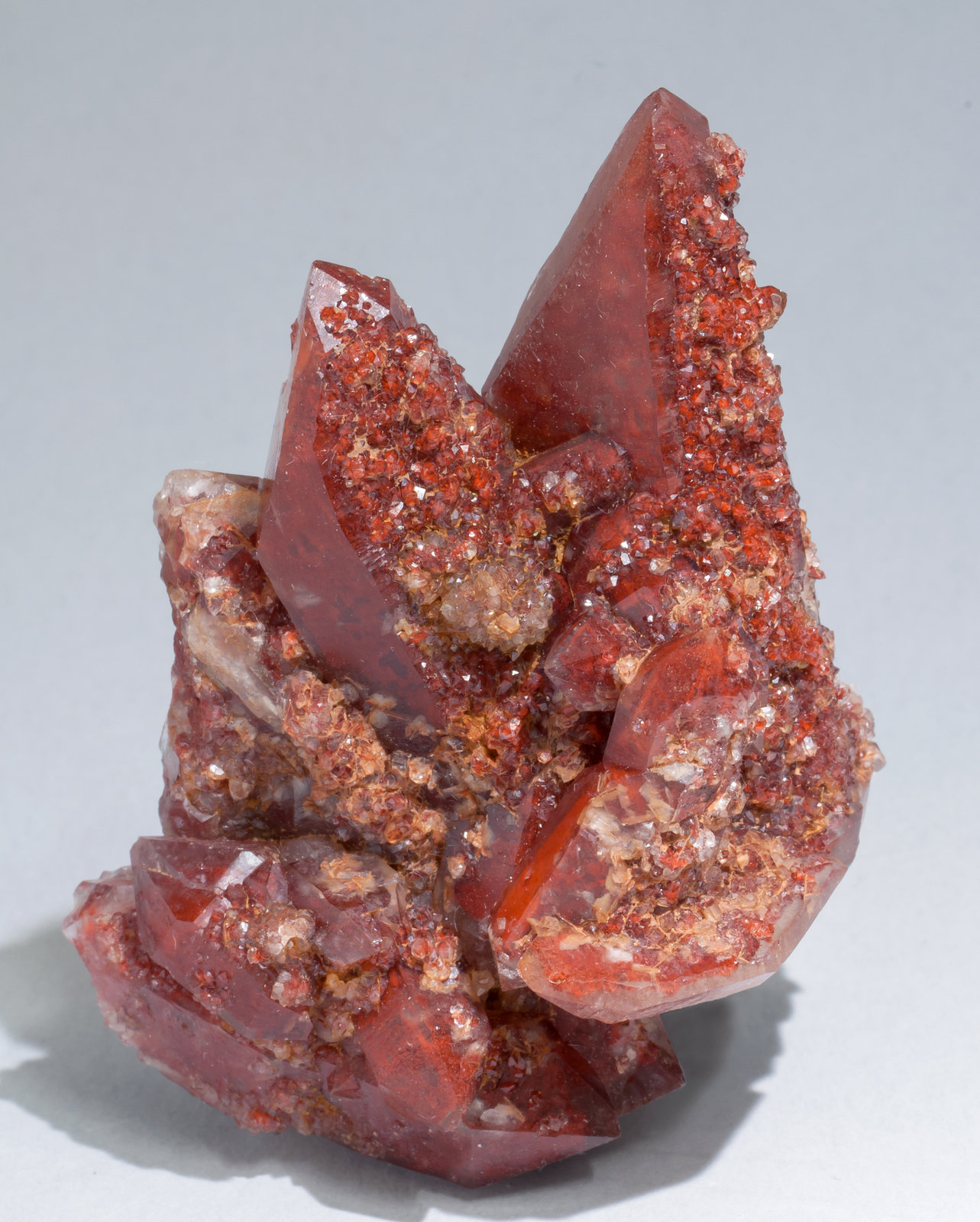 specimens/s_imagesAB2/Quartz_red-TV47AB2f.jpg