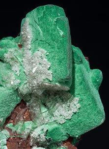 Malachite after Azurite with Baryte. 