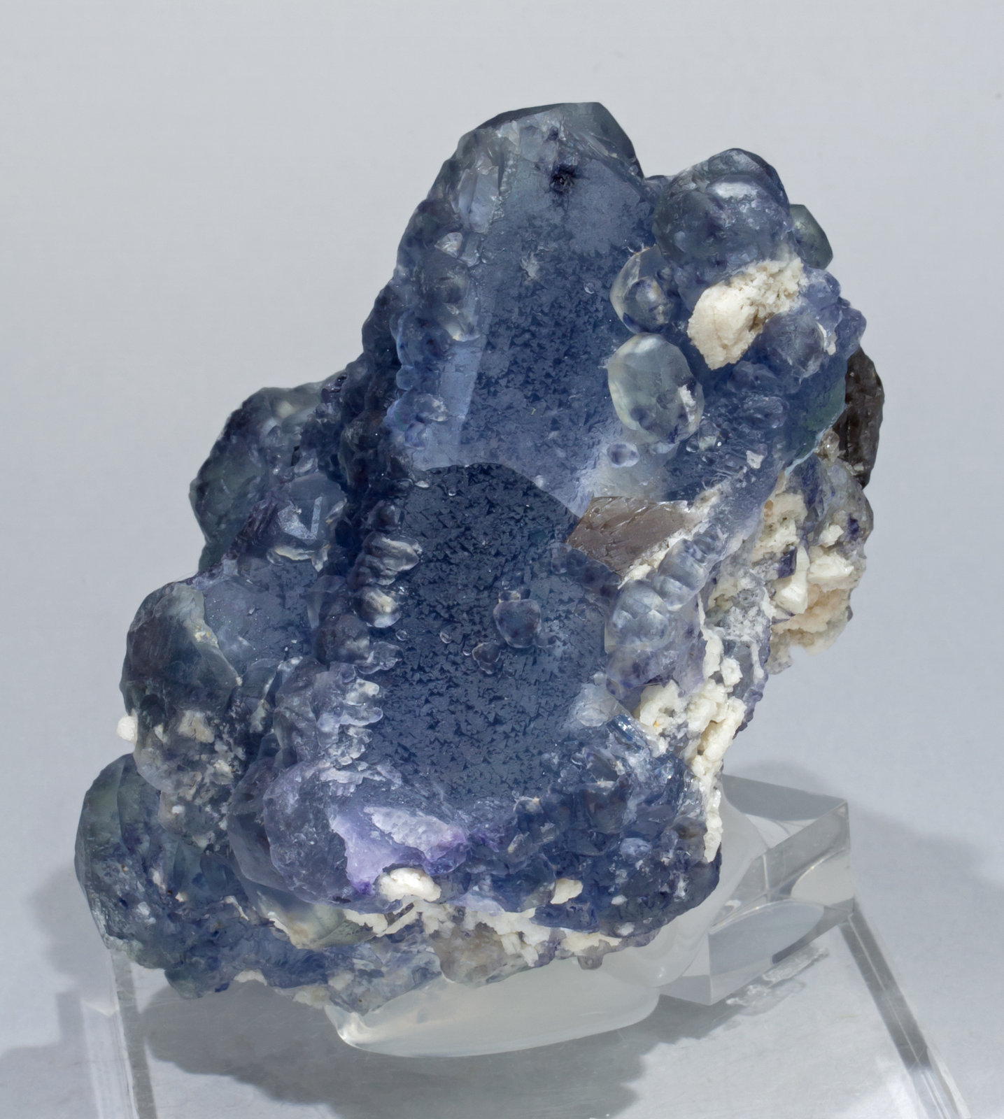 specimens/s_imagesAB9/Fluorite-FB13AB9s.jpg