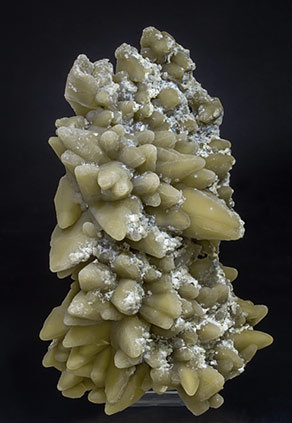 Smithsonite after Calcite and with Calcite. Side