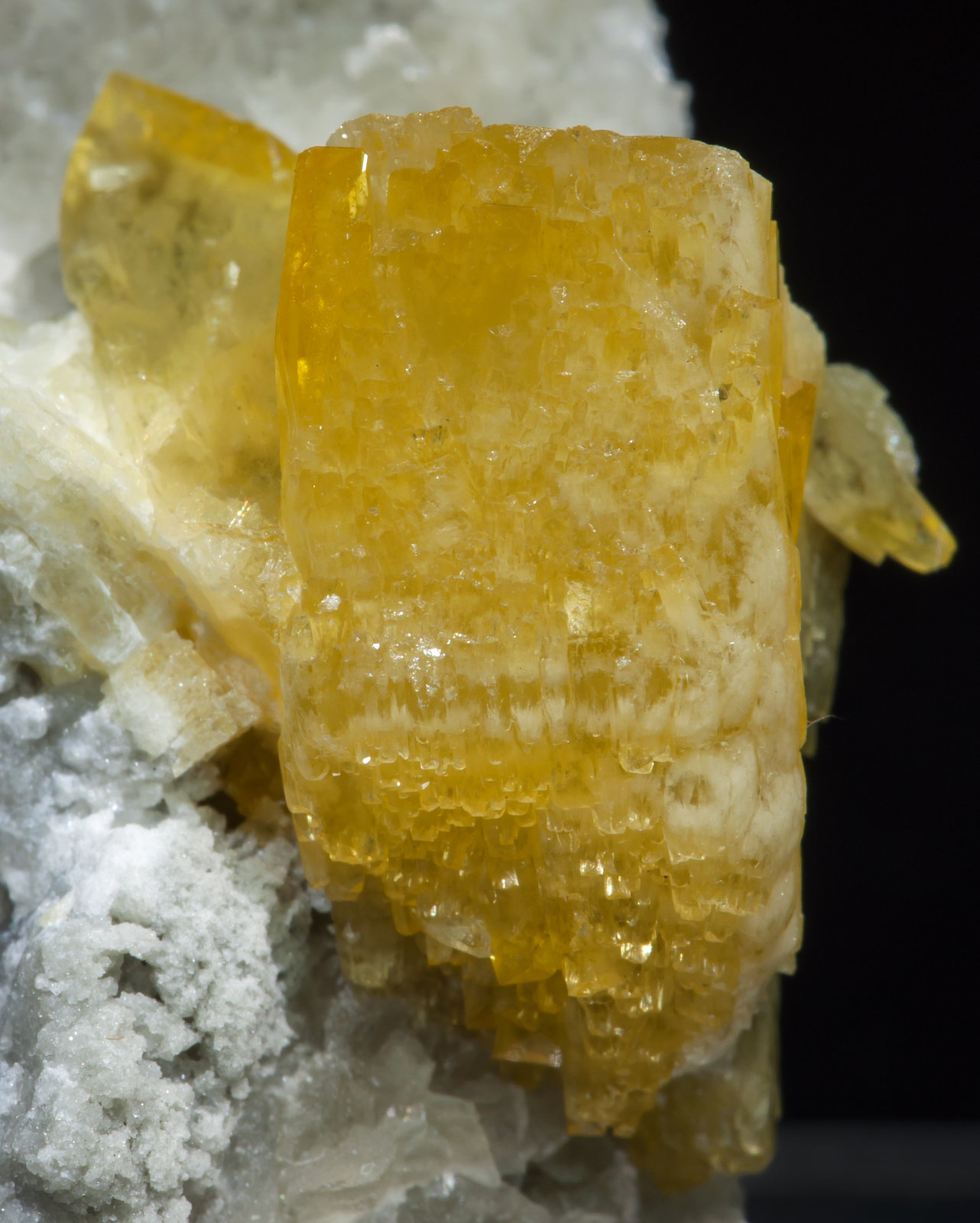 specimens/s_imagesAC6/Barite-MZ56AC6d.jpg