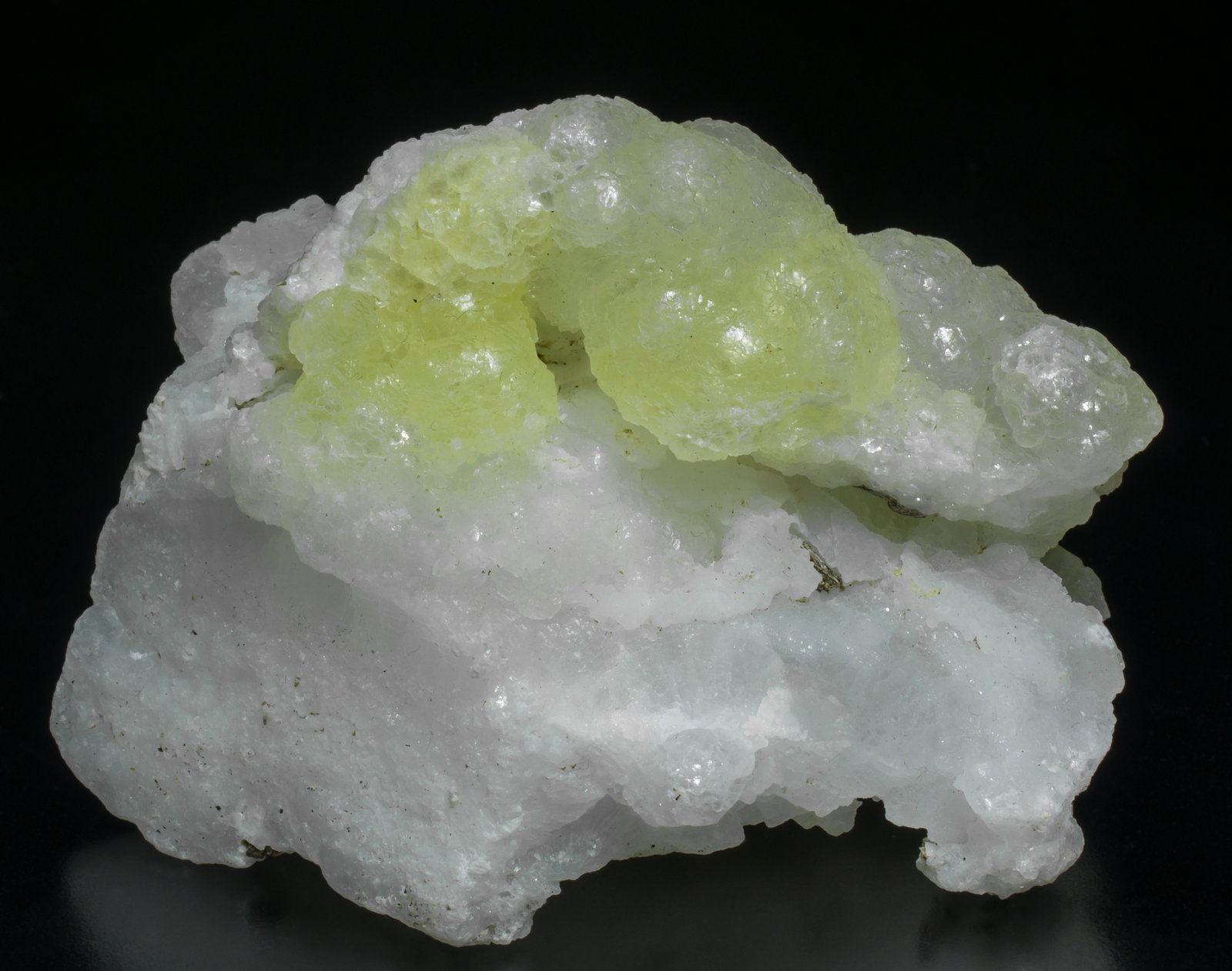specimens/s_imagesAC6/Brucite-MJ77AC6f.jpg