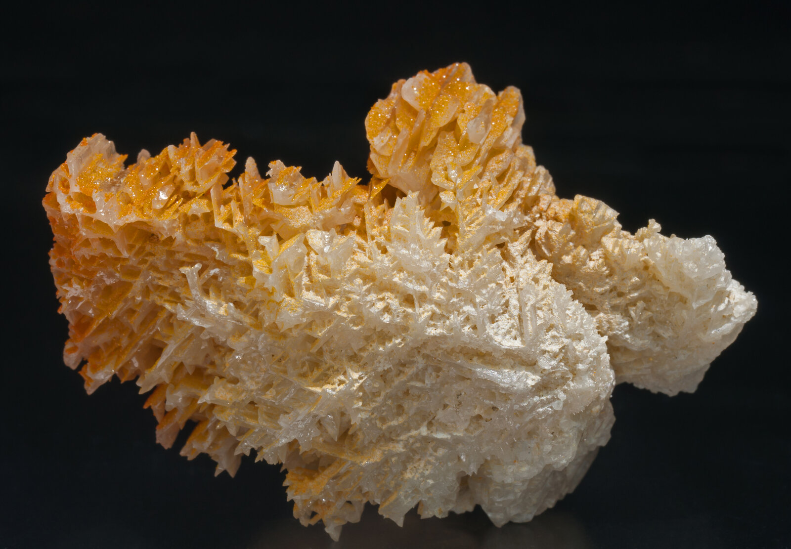 specimens/s_imagesAC8/Mimetite-EK88AC8r.jpg