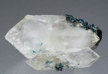 Quartz (doubly terminated) with Lazulite. Side