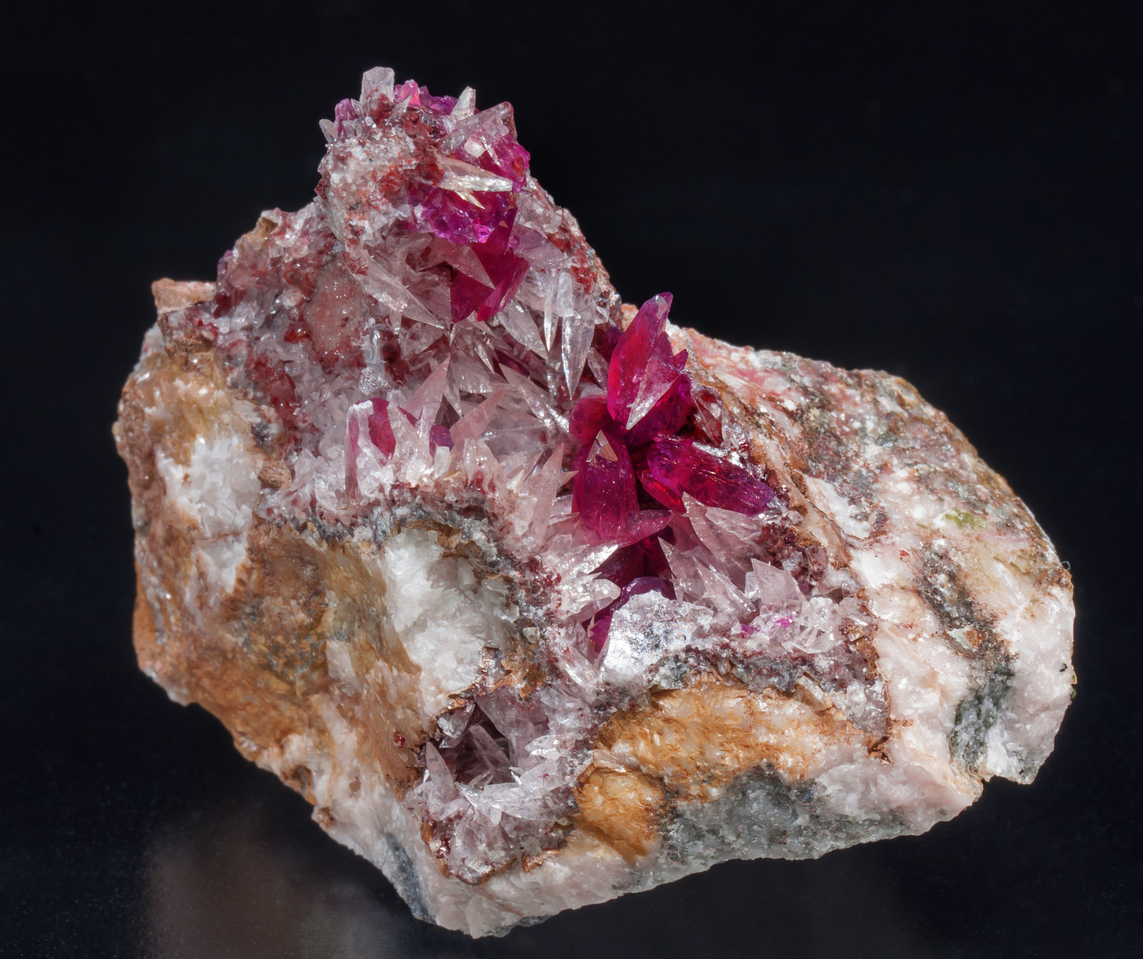specimens/s_imagesAC8/Roselite-MV66AC8f.jpg