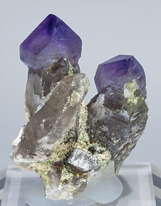 Quartz (variety amethyst) with Quartz (variety smoky). Rear