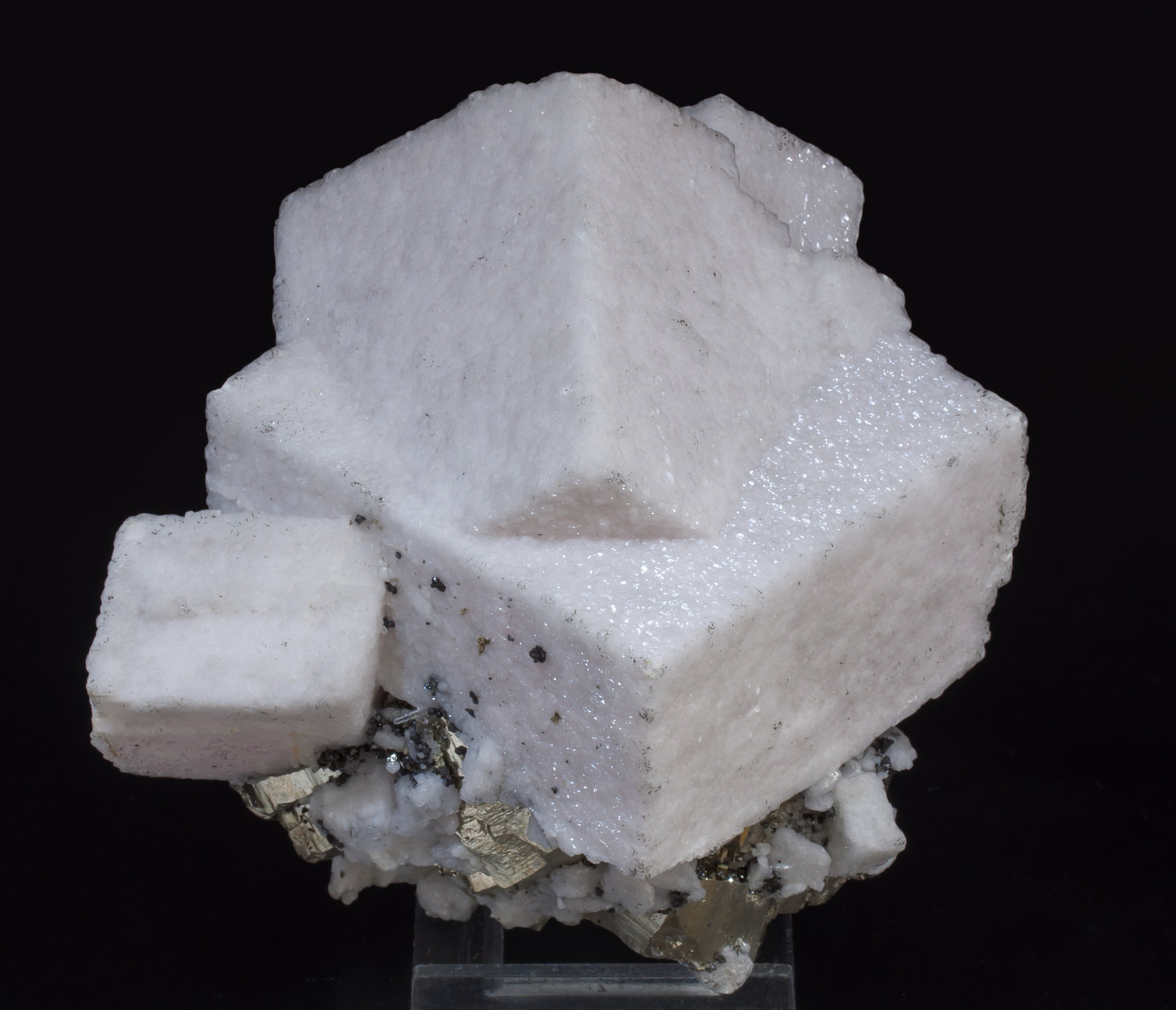 specimens/s_imagesAD5/Calcite-TZ27AD5f.jpg